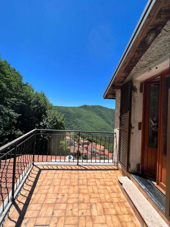 casa indipendente in vendita a Bargagli
