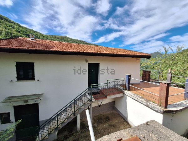 casa indipendente in vendita a Bargagli
