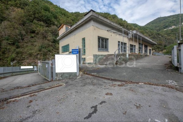 locale commerciale in vendita a Bargagli