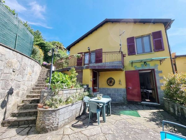 casa indipendente in vendita a Bargagli in zona Traso