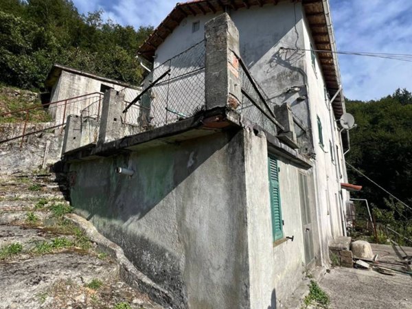 casa indipendente in vendita a Bargagli