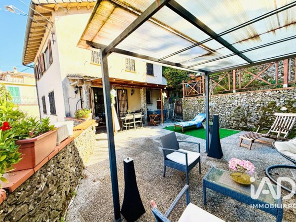 casa indipendente in vendita a Bargagli in zona Traso