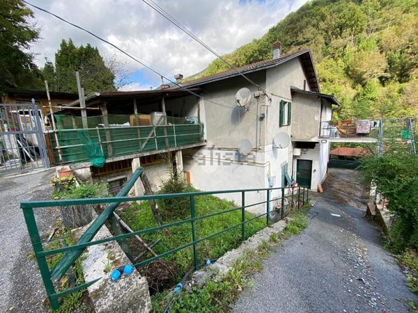 appartamento in vendita a Bargagli in zona Traso