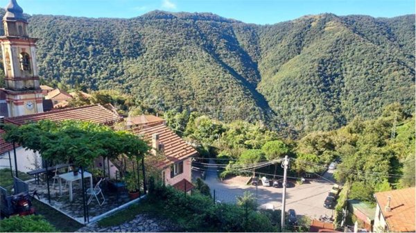 casa indipendente in vendita a Bargagli