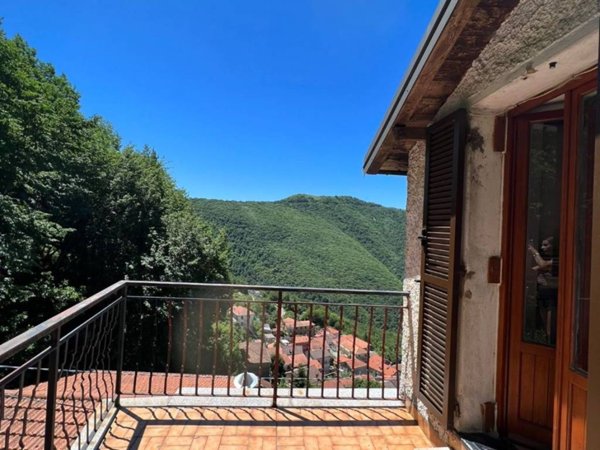 casa indipendente in vendita a Bargagli