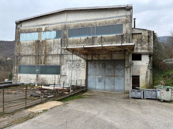 capannone in vendita a Bargagli