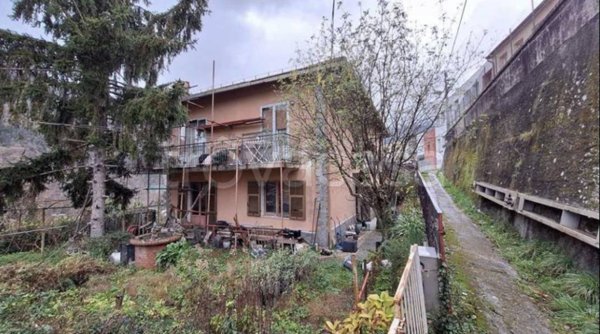 casa indipendente in vendita a Bargagli in zona Bargagli