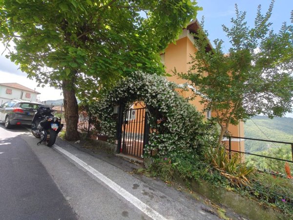 appartamento in vendita a Bargagli in zona Bargagli