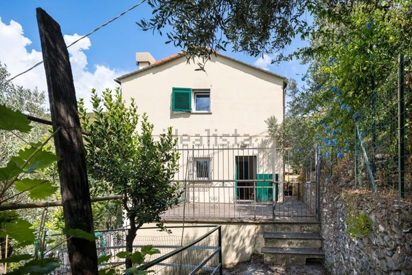 casa semindipendente in vendita a Bogliasco in zona Sessarego