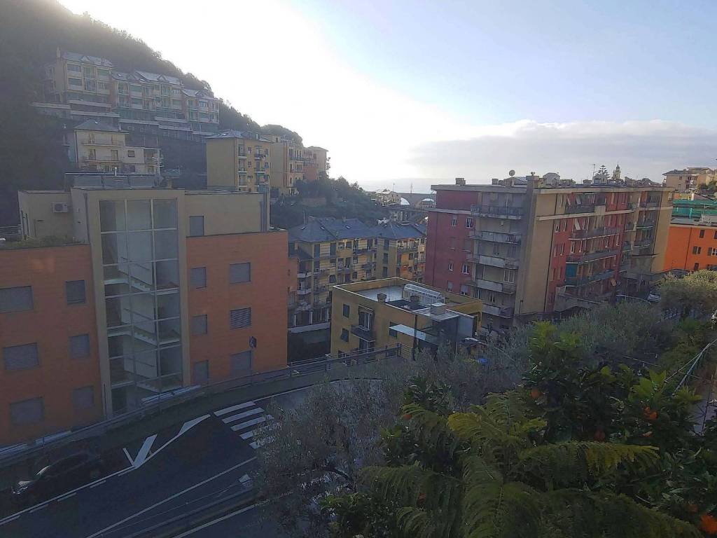 appartamento in vendita a Bogliasco in zona Sessarego