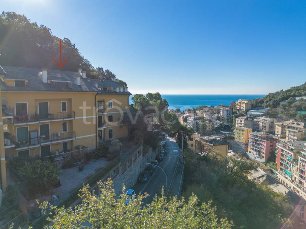 appartamento in vendita a Bogliasco in zona Sessarego