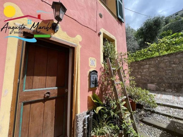 appartamento in vendita a Bogliasco in zona Sessarego