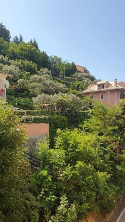 appartamento in vendita a Bogliasco in zona San Bernardo