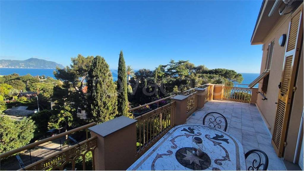 appartamento in vendita a Bogliasco