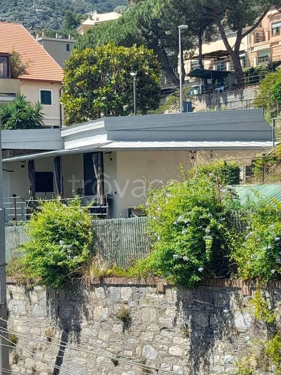 casa indipendente in vendita a Bogliasco