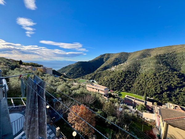 appartamento in vendita a Bogliasco in zona San Bernardo