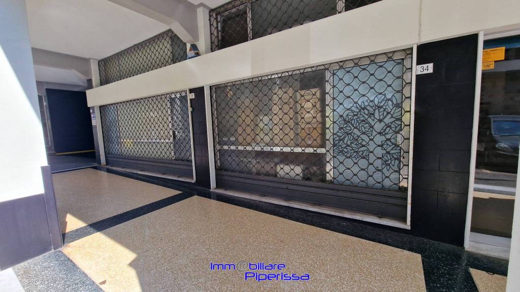 negozio in vendita a Bogliasco