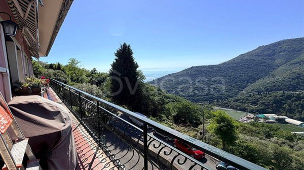 appartamento in vendita a Bogliasco in zona San Bernardo