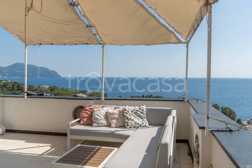appartamento in vendita a Bogliasco