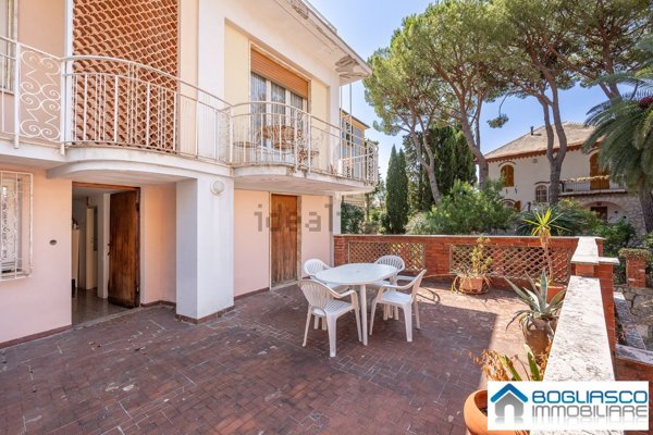 casa indipendente in vendita a Bogliasco