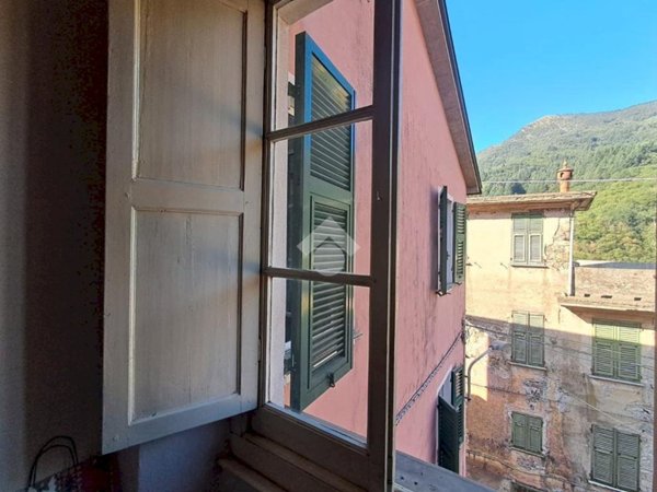 casa indipendente in vendita a Borzonasca in zona Brizzolara