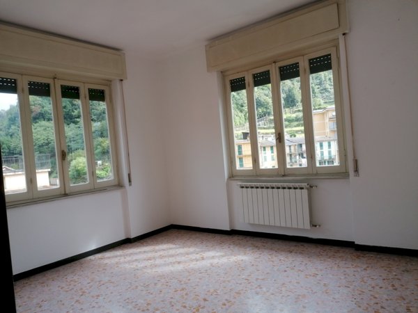 appartamento in vendita a Borzonasca