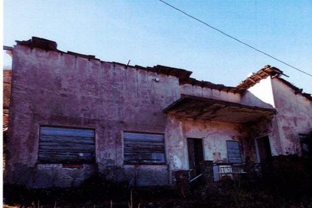 appartamento in vendita a Borzonasca in zona Acero