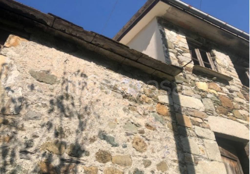 appartamento in vendita a Borzonasca