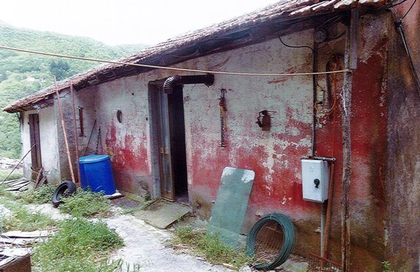 casa indipendente in vendita a Borzonasca in zona Sopralacroce