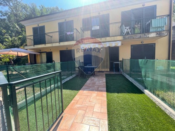appartamento in vendita a Borzonasca