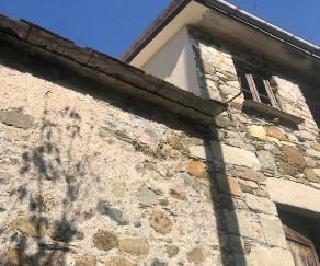 appartamento in vendita a Borzonasca