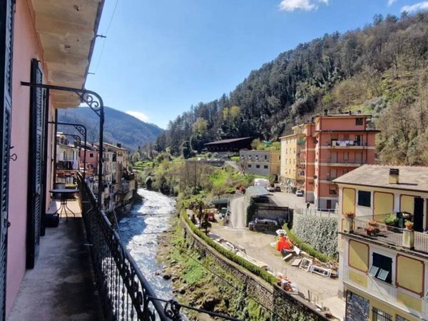 appartamento in vendita a Borzonasca