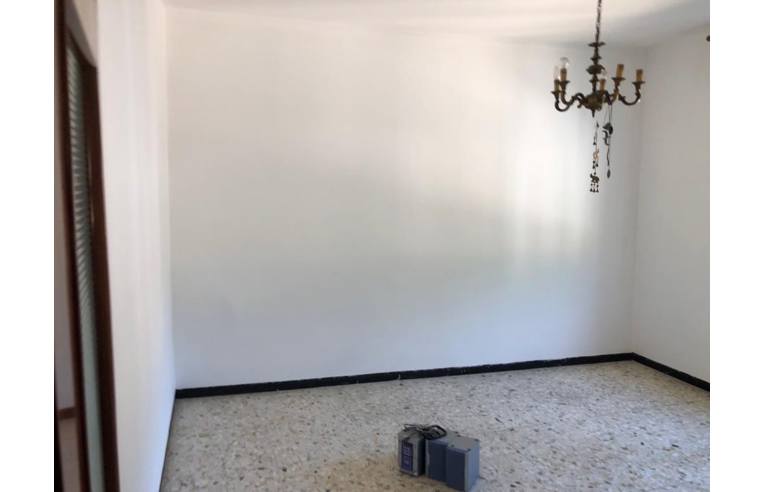 appartamento in vendita a Borzonasca