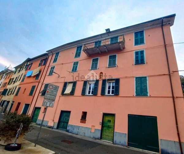 appartamento in vendita a Borzonasca