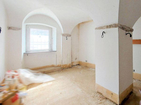 appartamento in vendita a Borzonasca