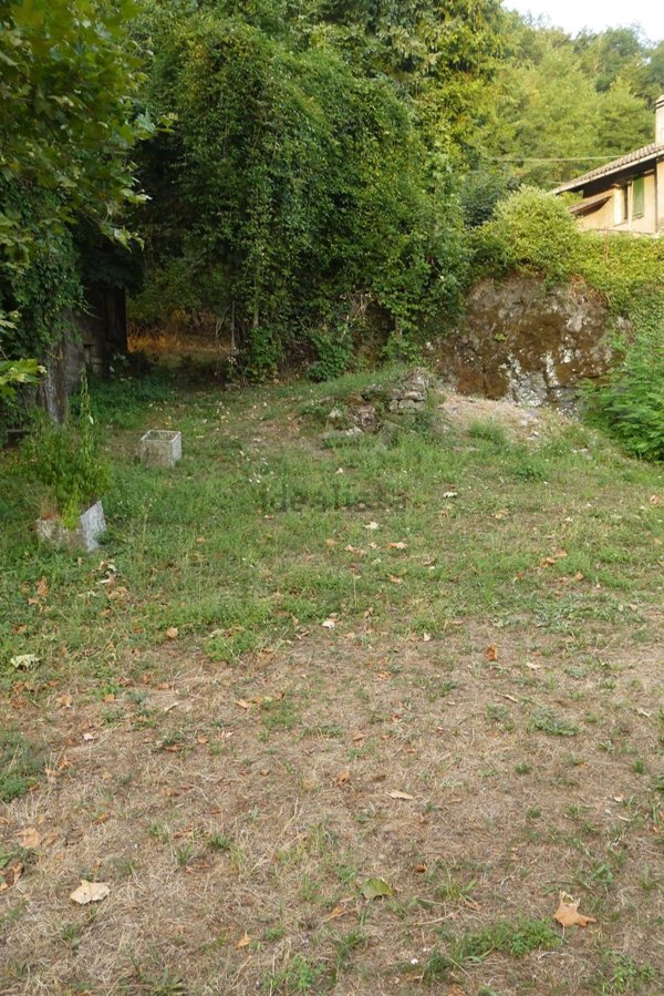 quadrivano in vendita a Borzonasca