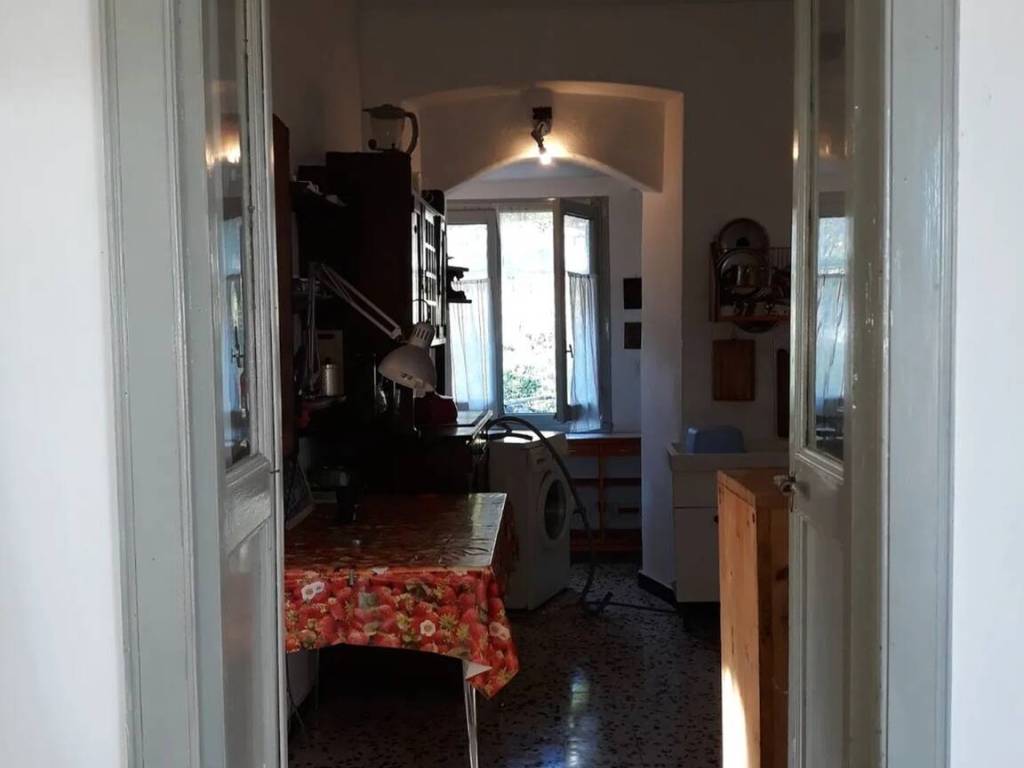 appartamento in vendita a Borzonasca in zona Bertigaro