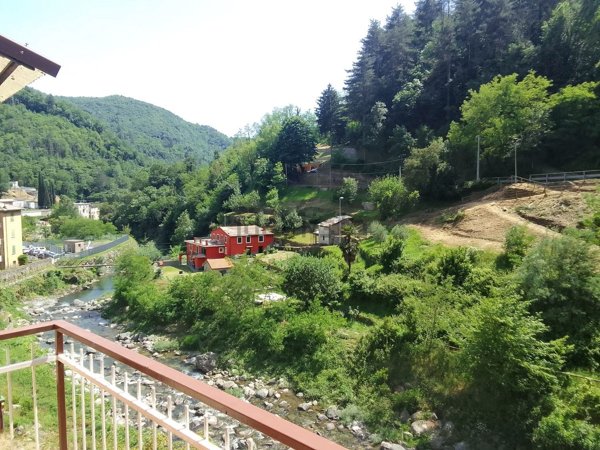 appartamento in vendita a Borzonasca