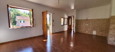 appartamento in vendita a Borzonasca