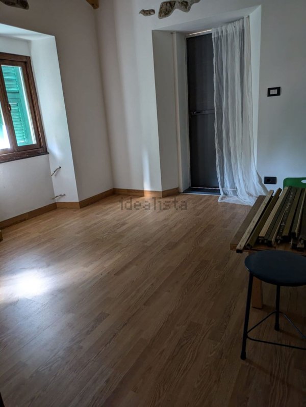 appartamento in vendita a Borzonasca