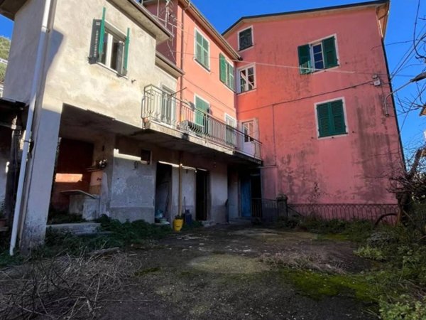 casa indipendente in vendita a Borzonasca in zona Brizzolara