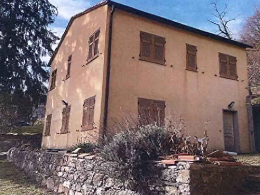 casa indipendente in vendita a Borzonasca in zona Caregli