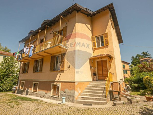appartamento in vendita a Busalla
