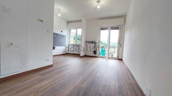 appartamento in vendita a Busalla in zona Sarissola