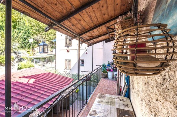 appartamento in vendita a Busalla