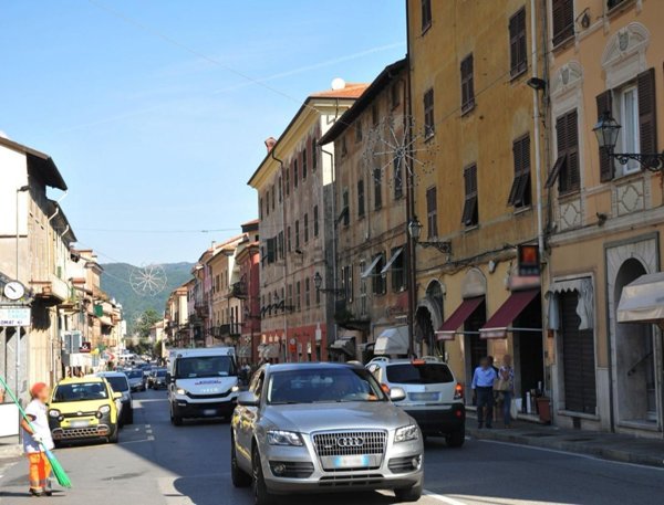 appartamento in vendita a Busalla