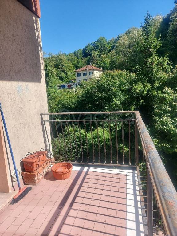 appartamento in vendita a Busalla