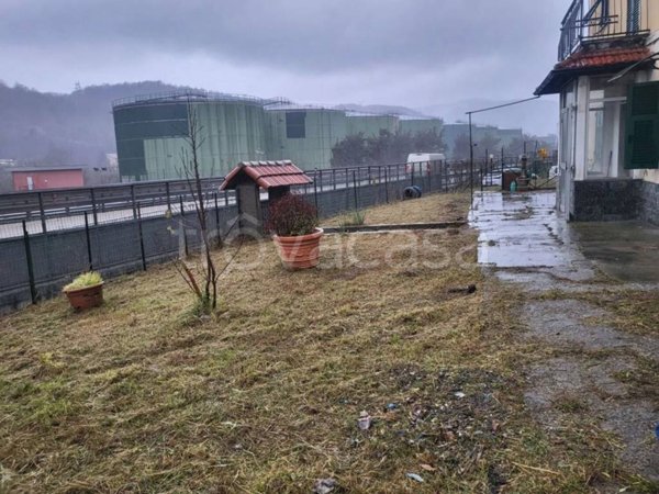 casa indipendente in vendita a Busalla