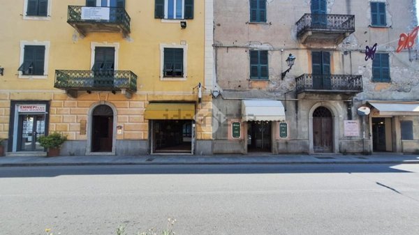 negozio in vendita a Busalla