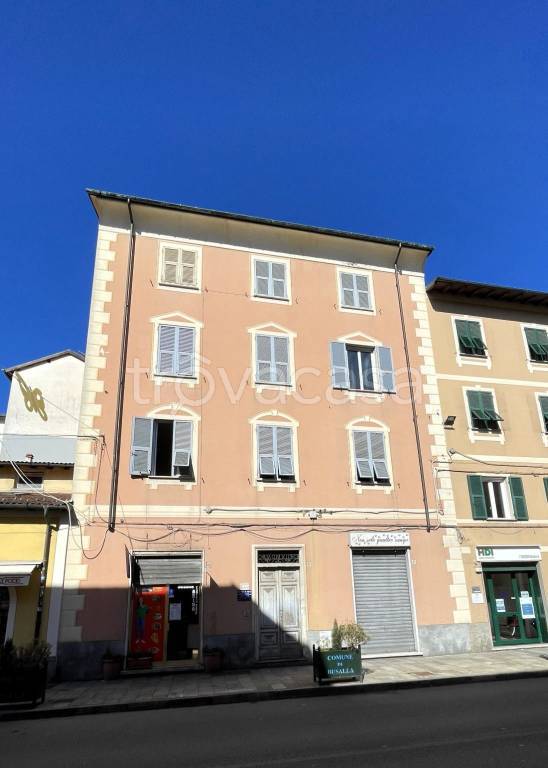 appartamento in vendita a Busalla
